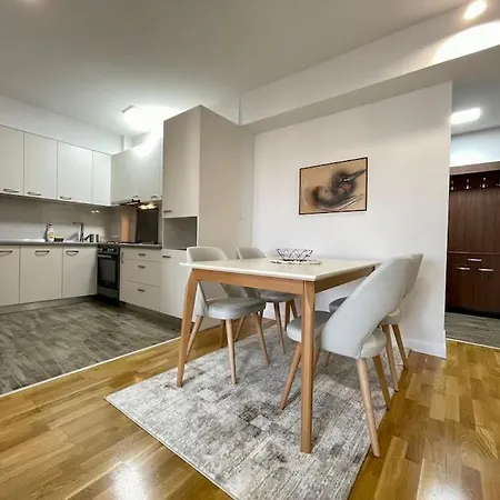 סקופיה Jurukov Riverside Apartment מראה חיצוני תמונה